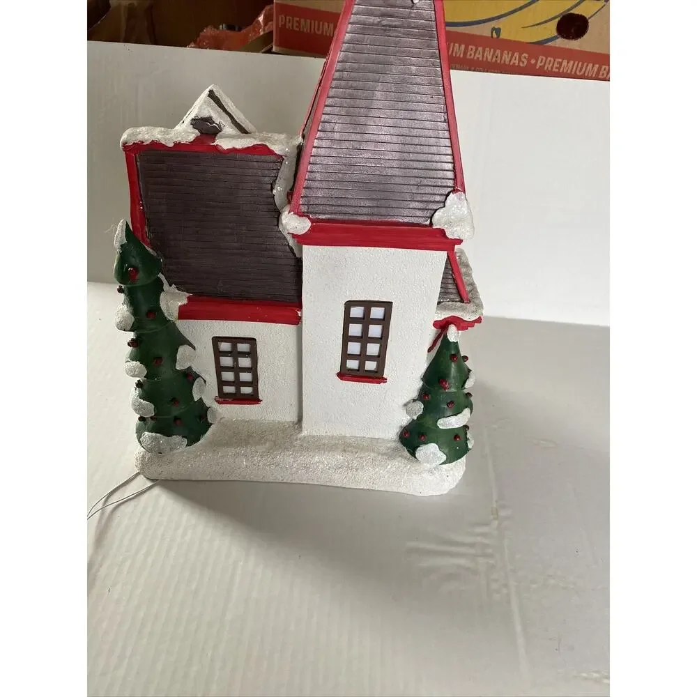 Martha Stewart Living Pepperberry Lane Holiday Christmas House Ceramic Light Up‎